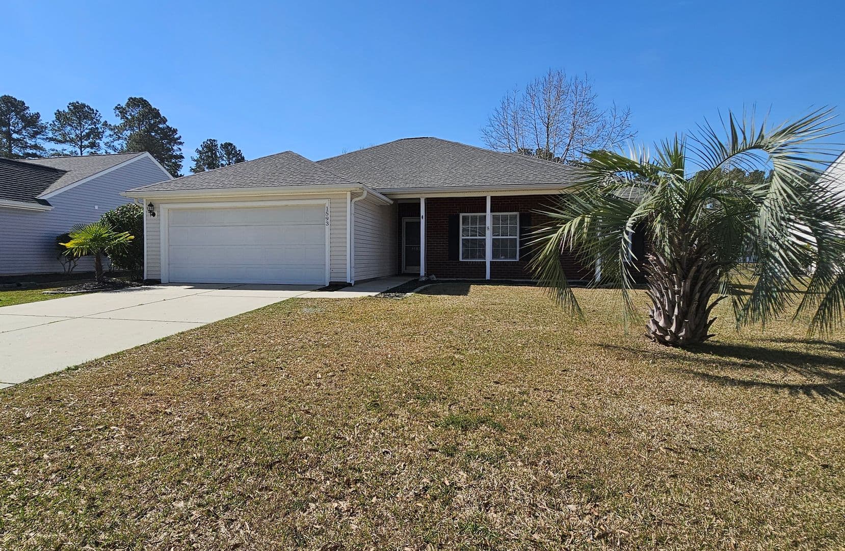 Longs House: 1593 Langley Drive