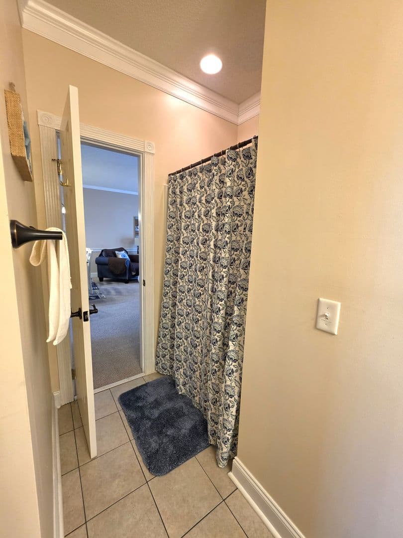 Little River Condo: 4231 Hibiscus Drive