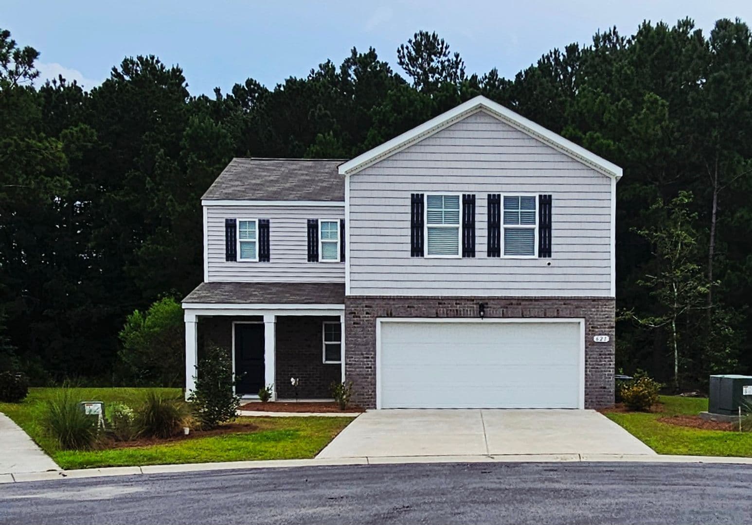 Longs House: 621 Talisman Trail