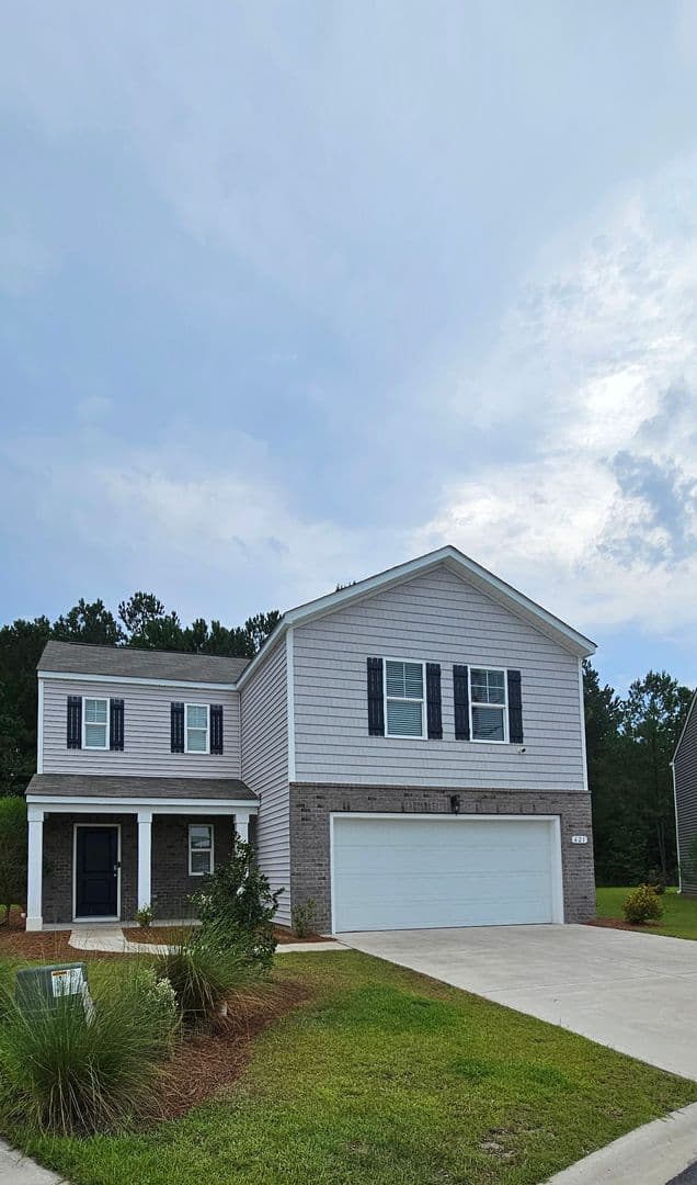 Longs House: 621 Talisman Trail