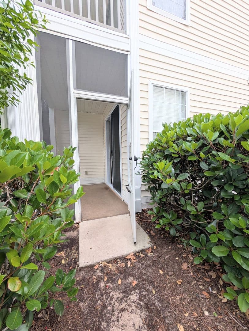 Myrtle Beach House: 484 River Oaks Drive 62 E