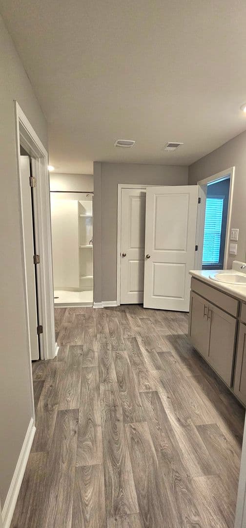 Longs House: 621 Talisman Trail