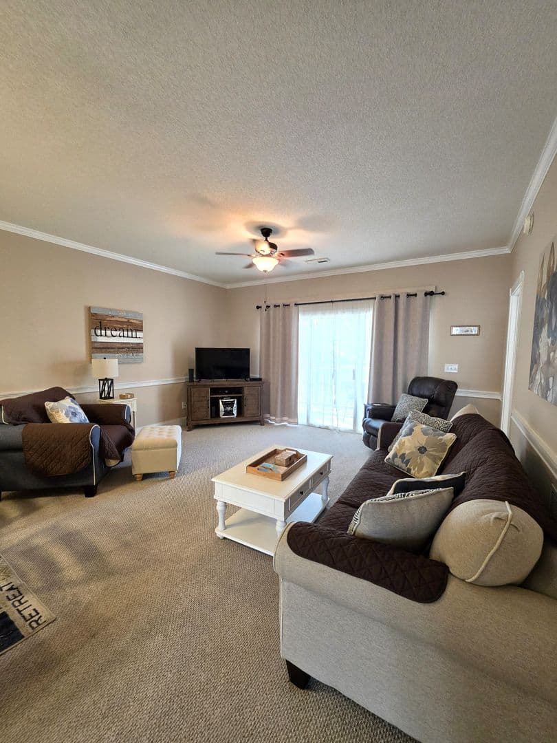 Little River Condo: 4231 Hibiscus Drive