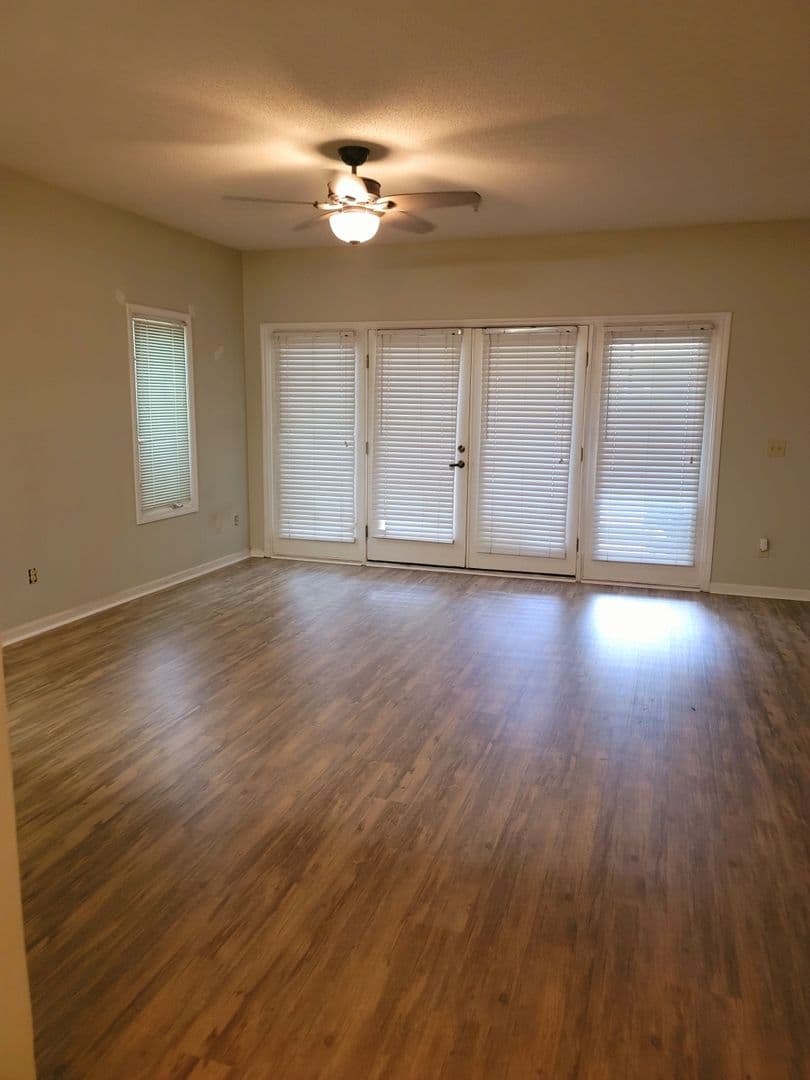 North Myrtle Beach Townhome: 1221 Tidewater Dr. #313