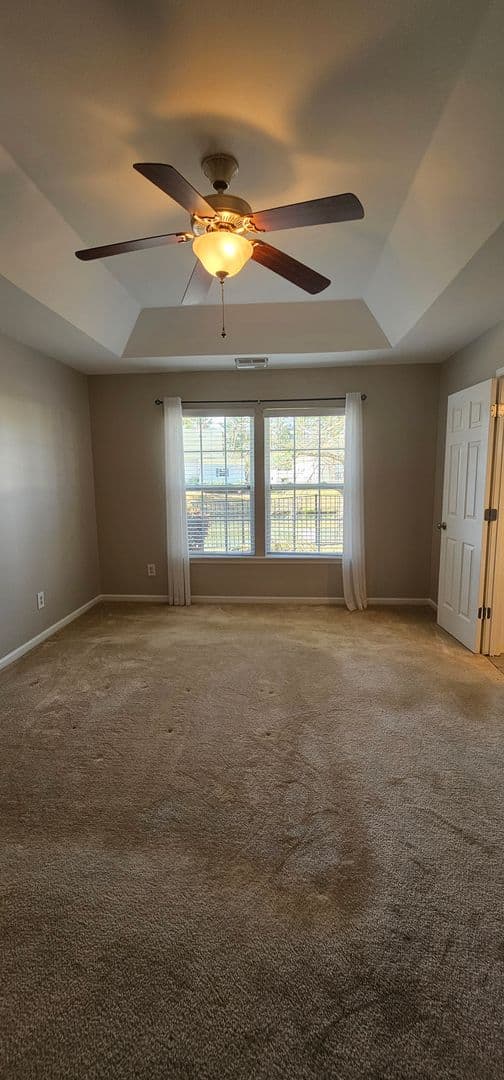 Longs House: 1593 Langley Drive