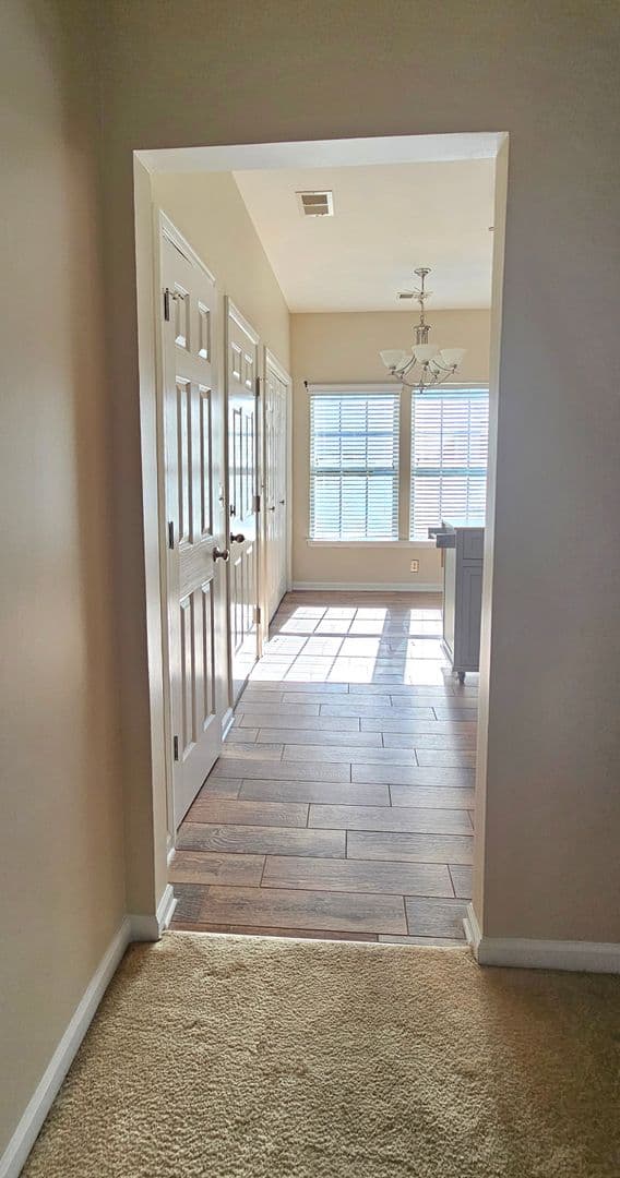 Longs House: 1593 Langley Drive