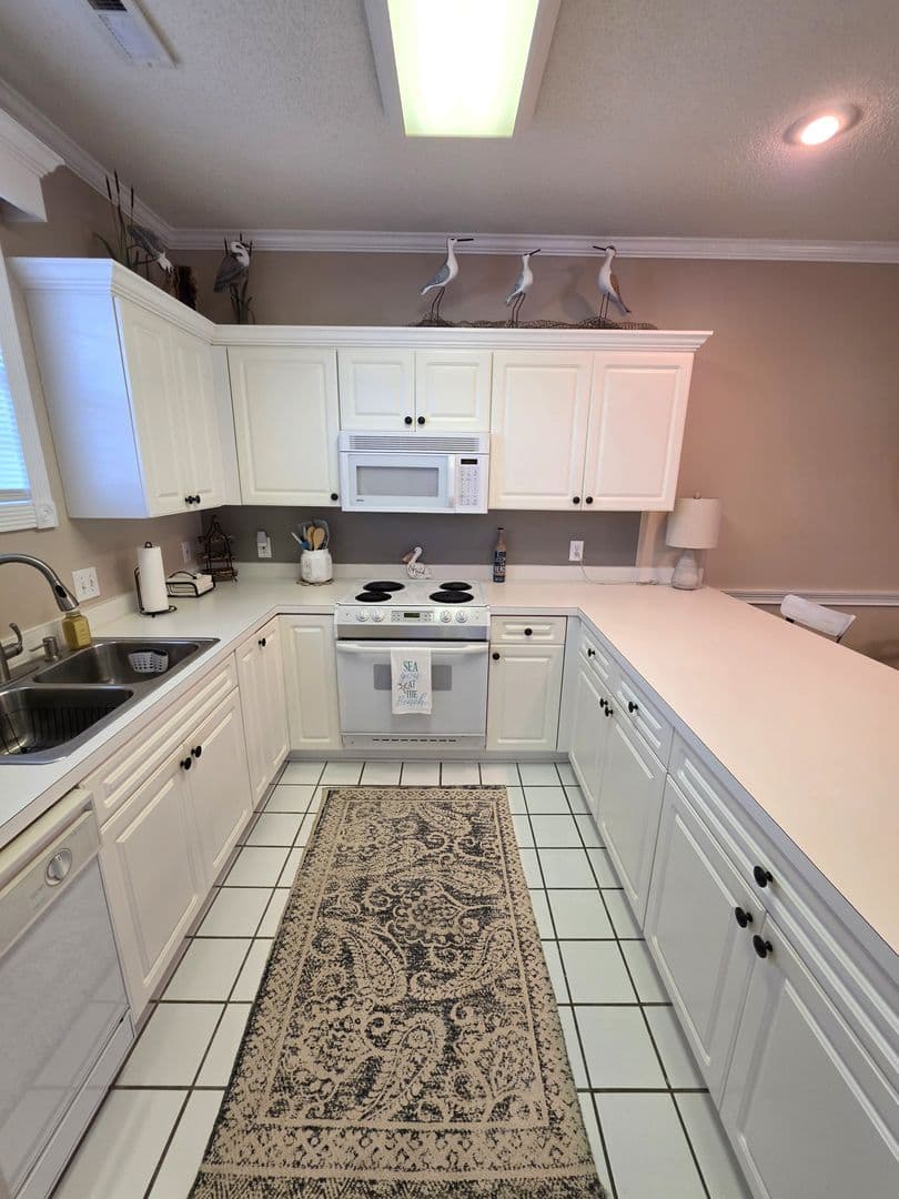 Little River Condo: 4231 Hibiscus Drive