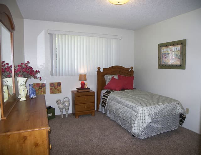 Bakersfield Apartment: Casa Real Apartments
