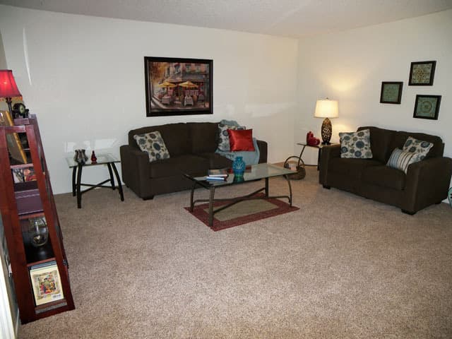 Bakersfield Apartment: Casa Real Apartments