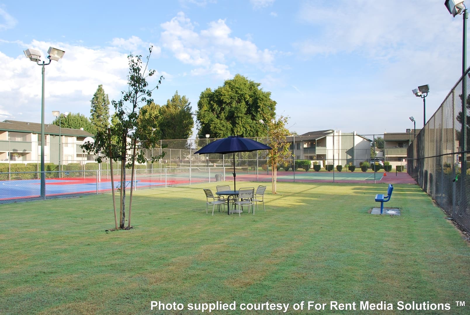 Bakersfield Apartment: 3401 WIBLE