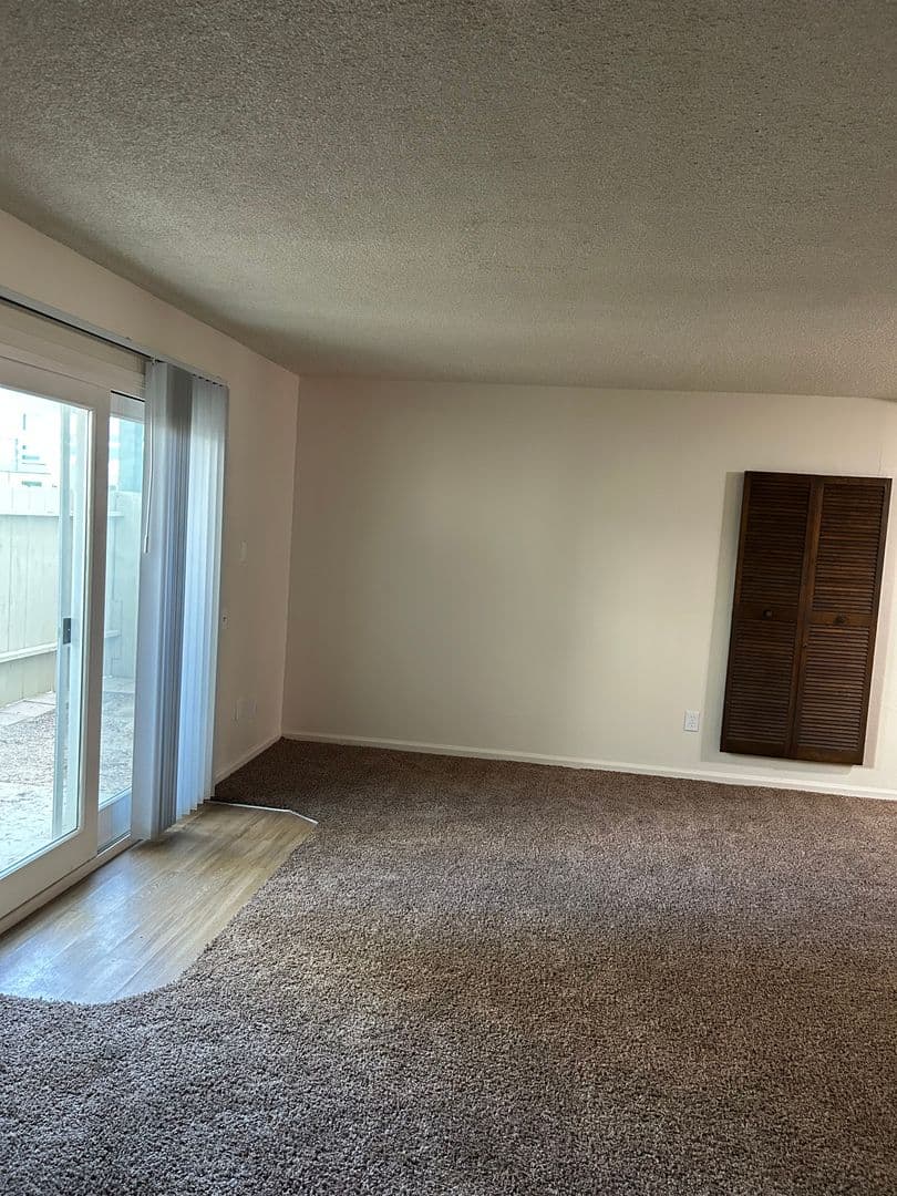 Bakersfield Apartment: 500 & 510 Taylor St.
