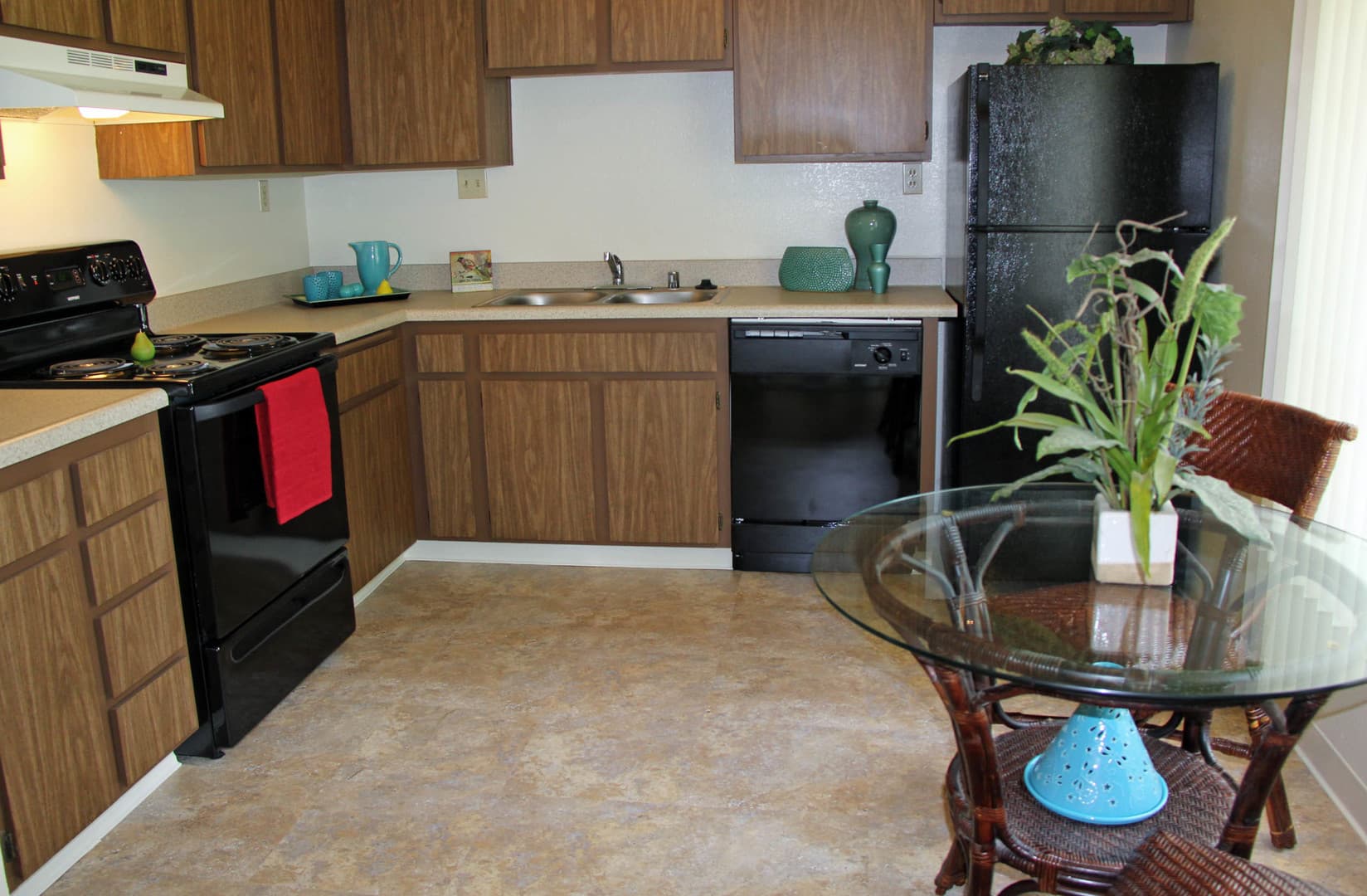 Bakersfield Apartment: 3401 WIBLE