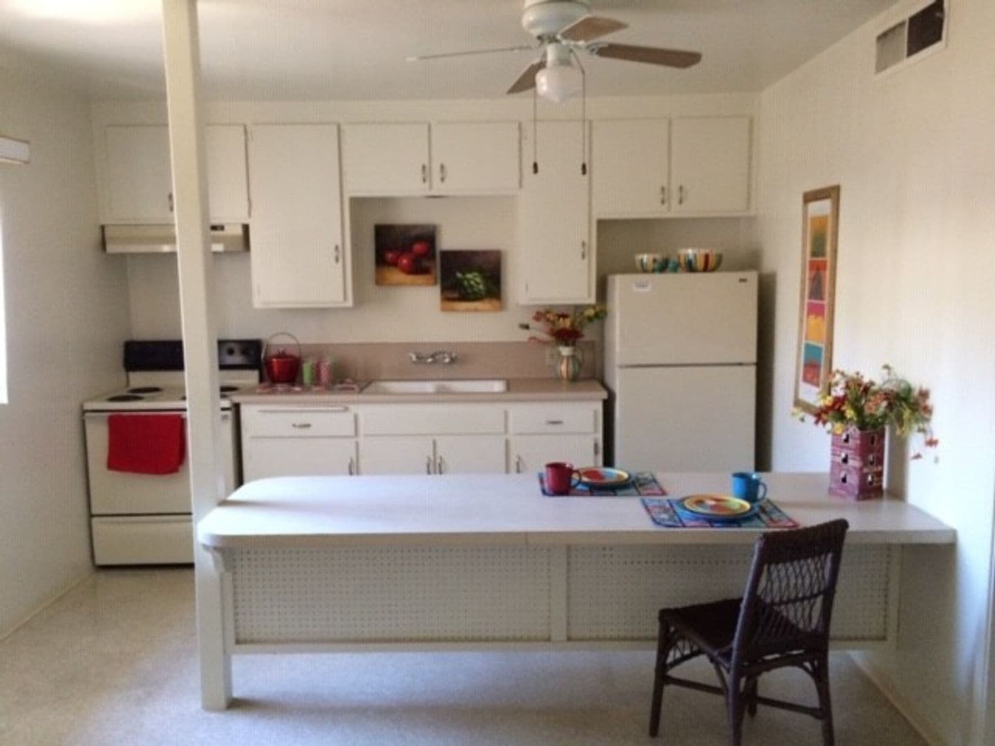 Bakersfield Apartment: Villa D'or Apartments
