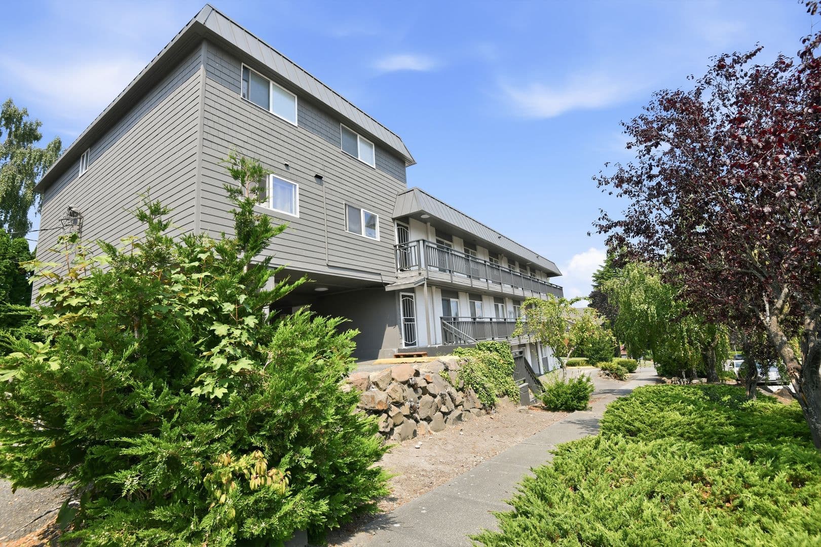 Tacoma Apartment: 1002 N J St - 7