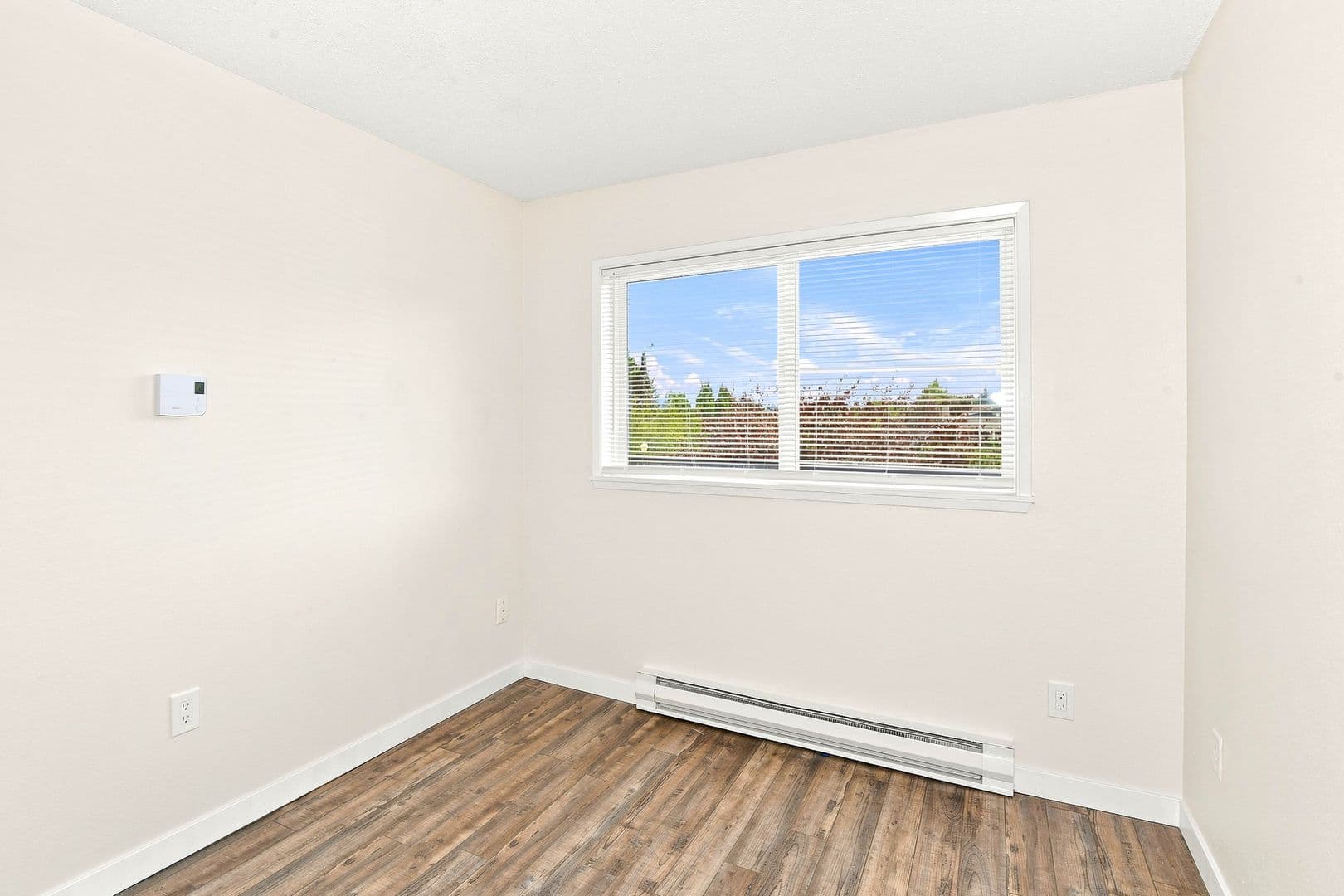 Tacoma Apartment: 1002 N J St - 7