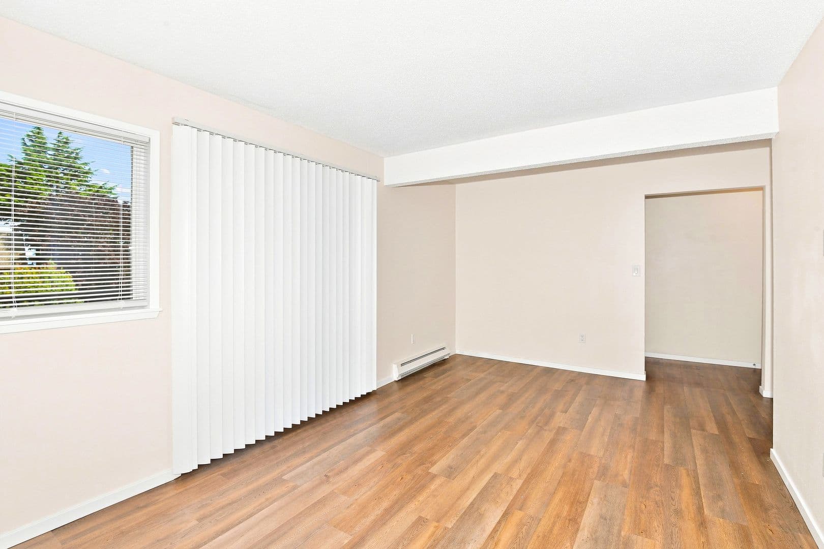 Tacoma Apartment: 1002 N J St - 7