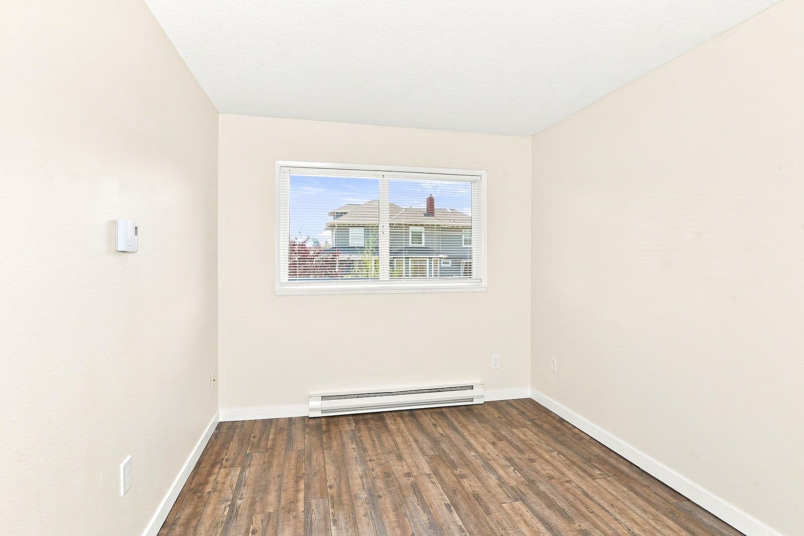 Tacoma Apartment: 1002 N J St - 7