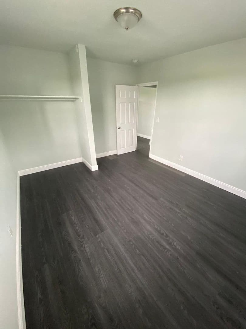 Opa-locka Apartment: 14255 NW 22nd Ave