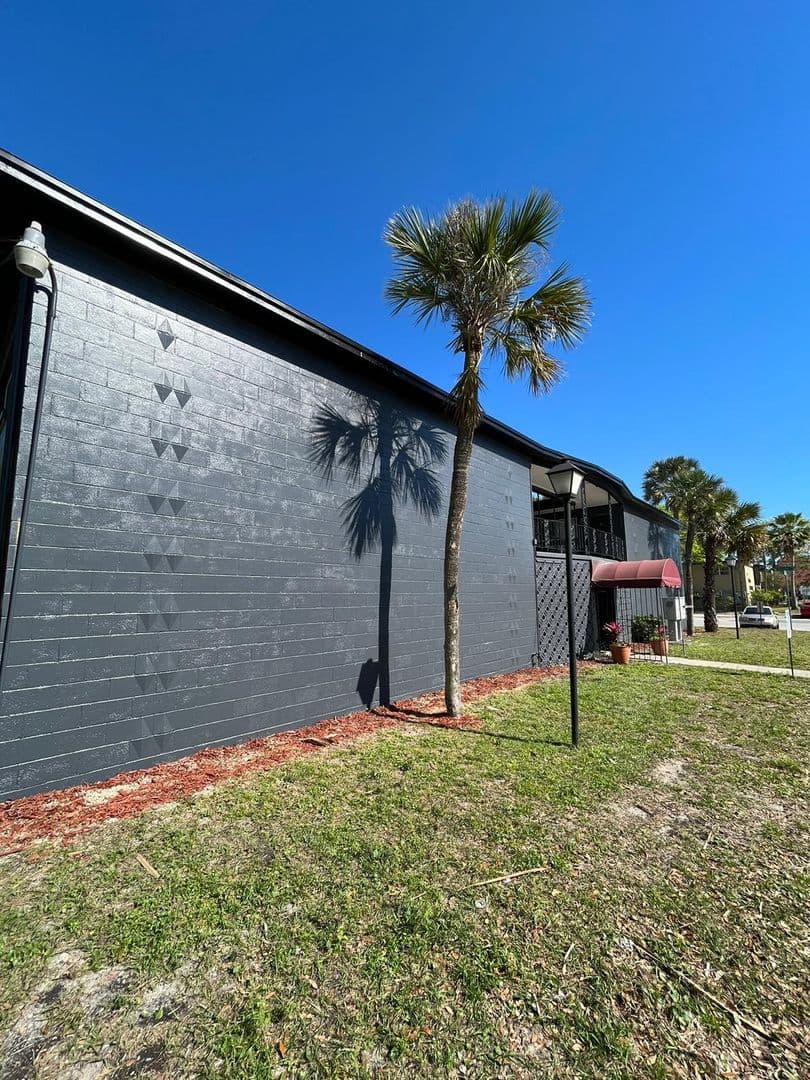 Jacksonville Apartment: 5824 Justina Ct & 3273 Justina Rd-4