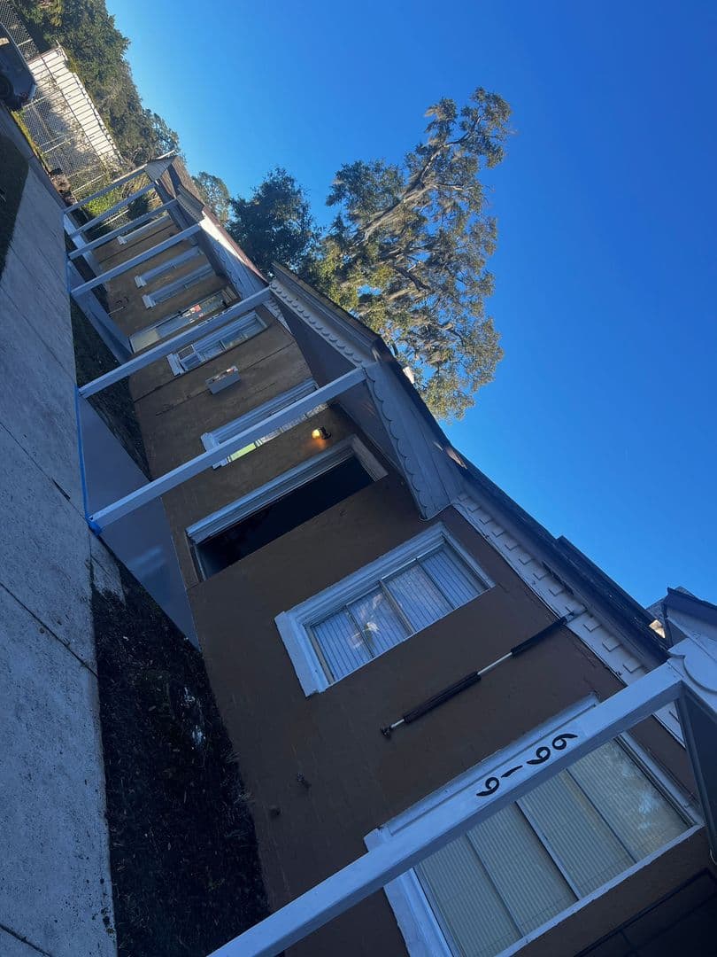 Jacksonville Apartment: 6701 N Main St