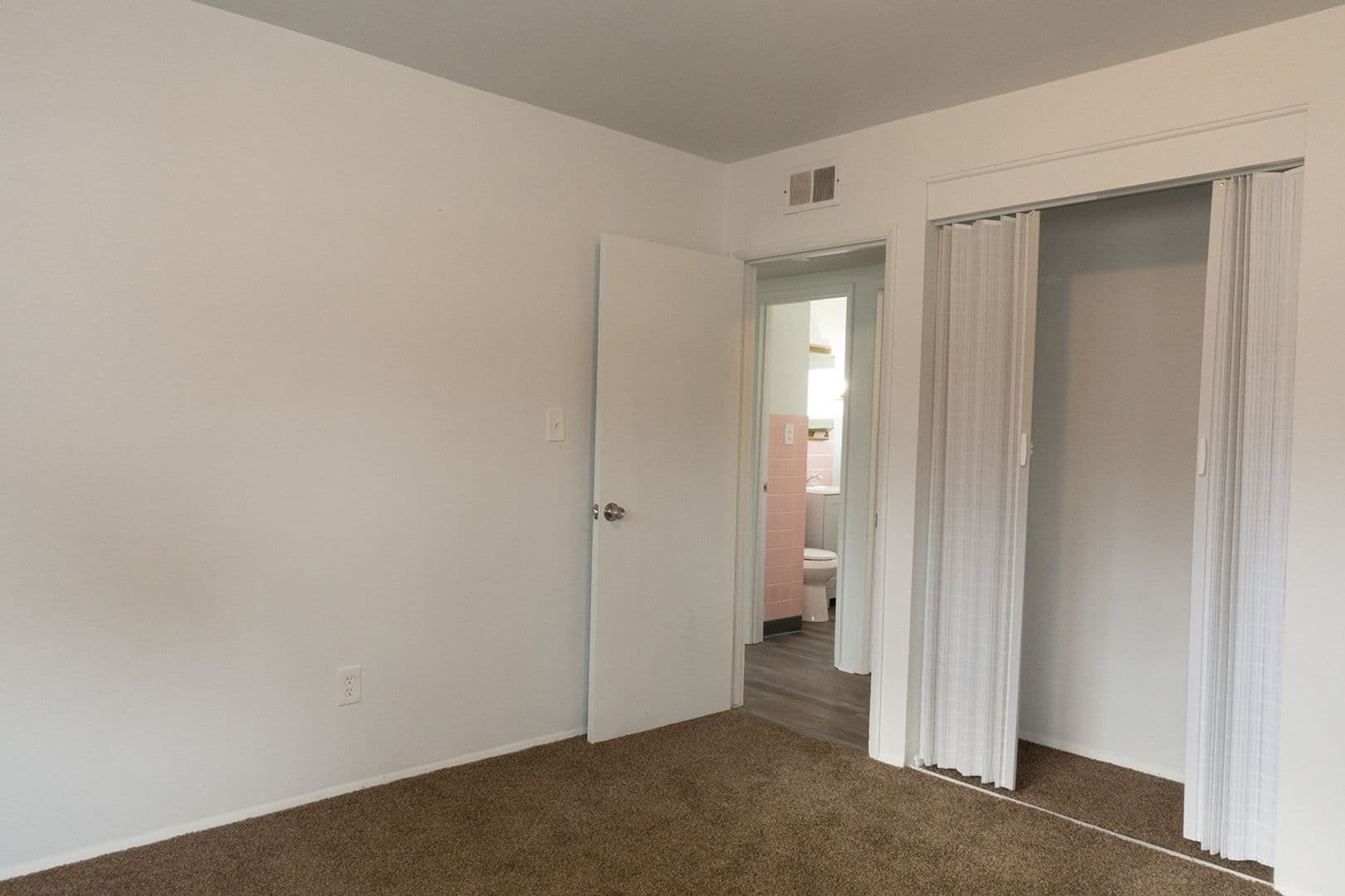 Austintown House: 4114 Woodmere Drive