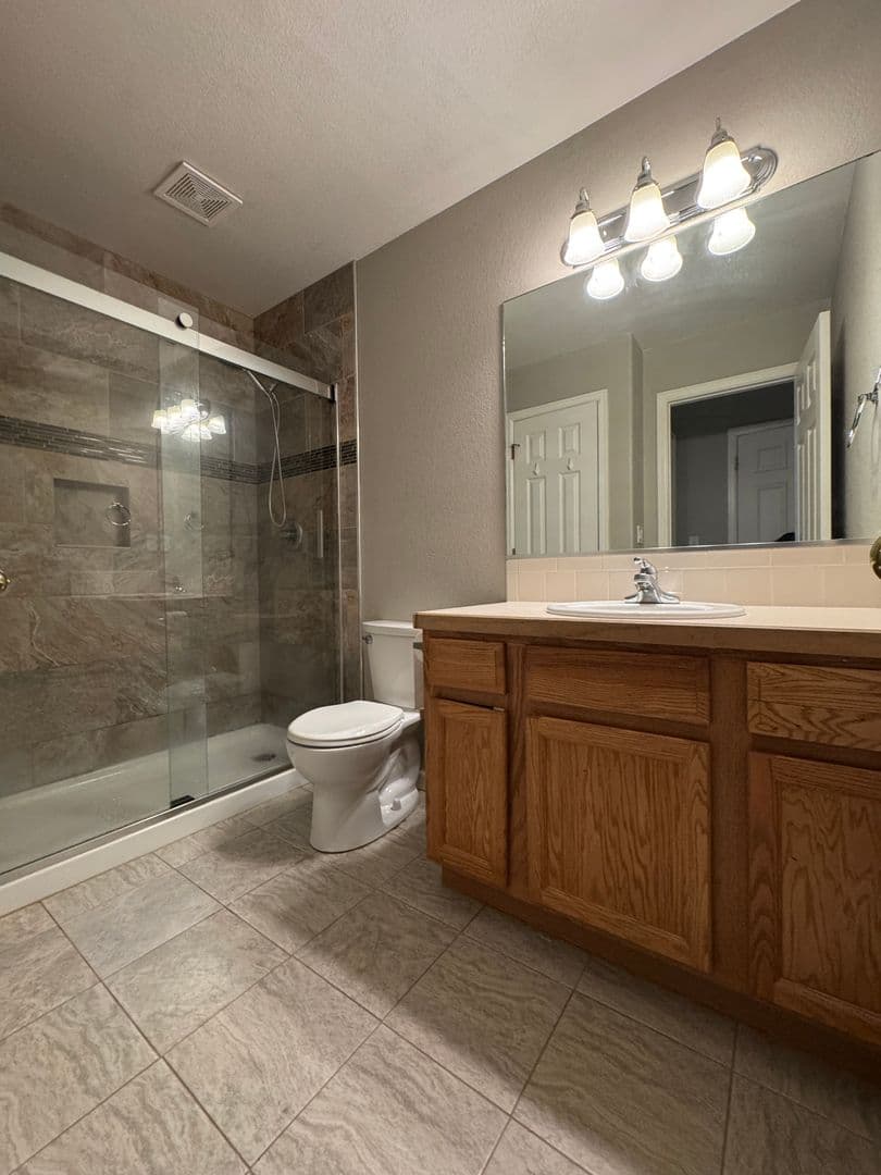 Greeley Townhome: 2833 W E St