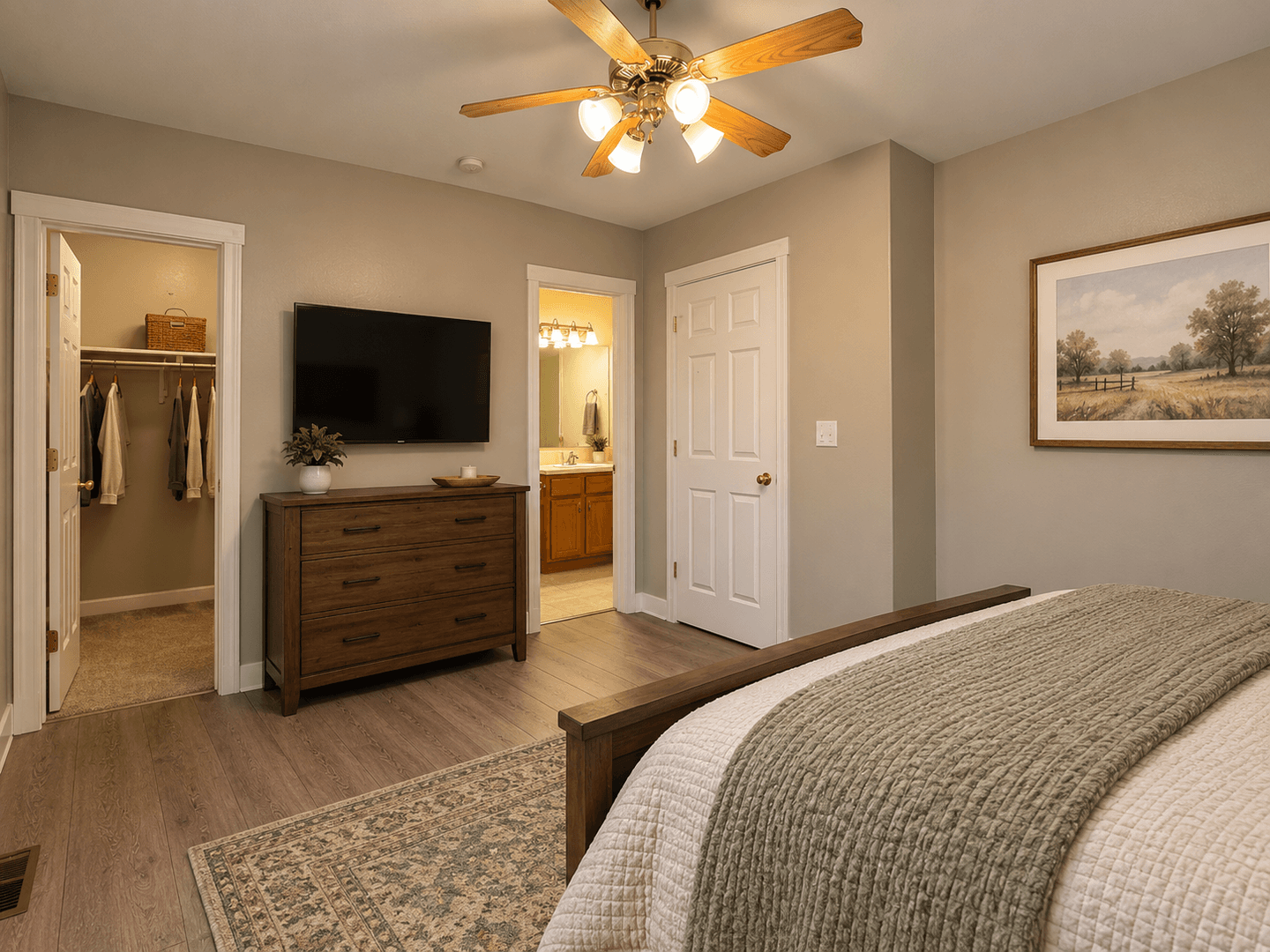 Greeley Townhome: 2833 W E St