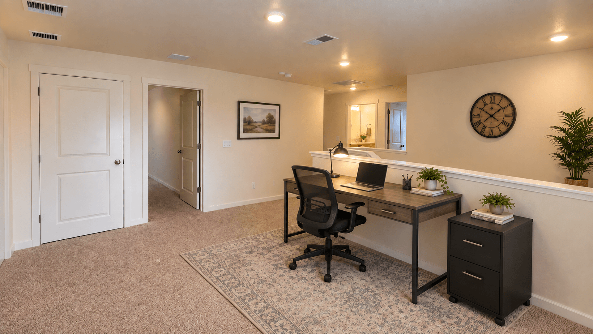 Wellington House: 6512 Coralbell St
