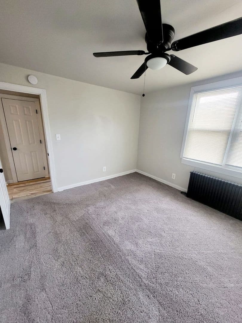 Camden Apartment: 3255 Crescent Drive