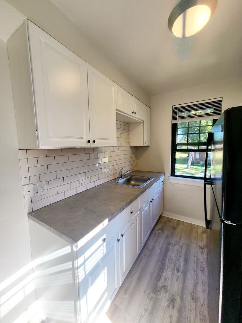 Camden Apartment: 3255 Crescent Drive