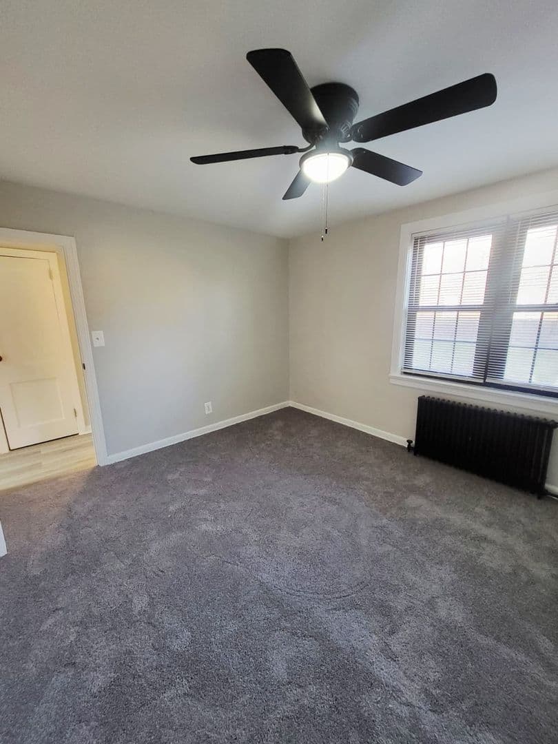 Camden Apartment: 3255 Crescent Drive