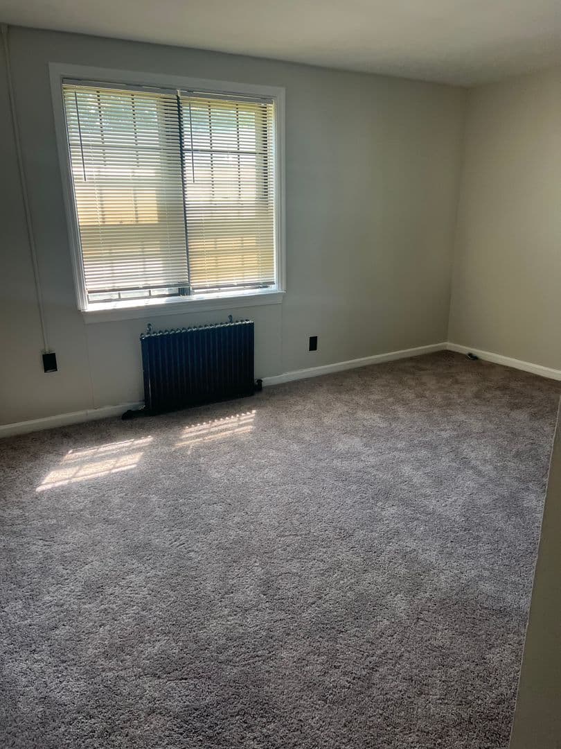 Camden Apartment: 3255 Crescent Drive