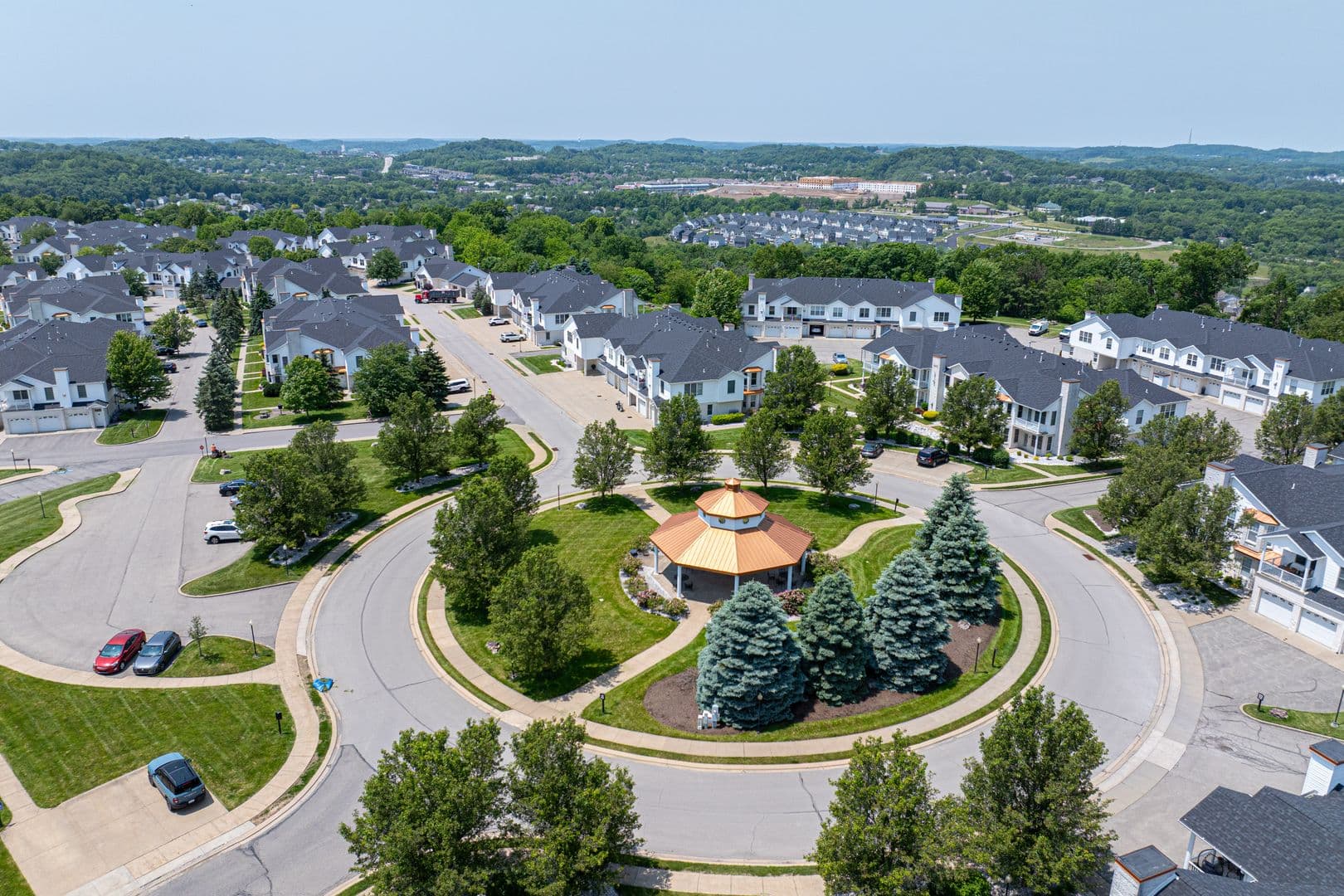 Mars Apartment: 1000 Adams Pointe Blvd.