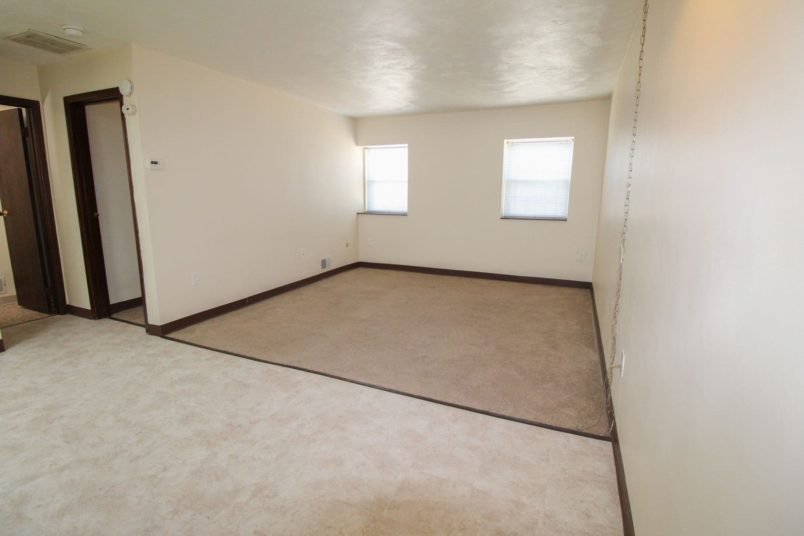 Coraopolis Apartment: 1130 Ridge Avenue