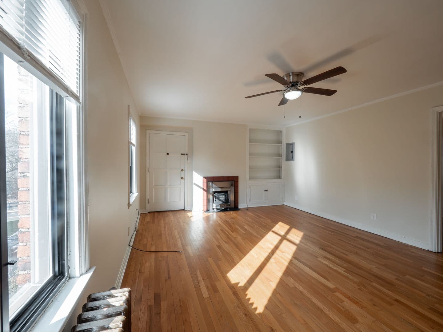 Edgewood Apartment: 131 Edgewood Avenue