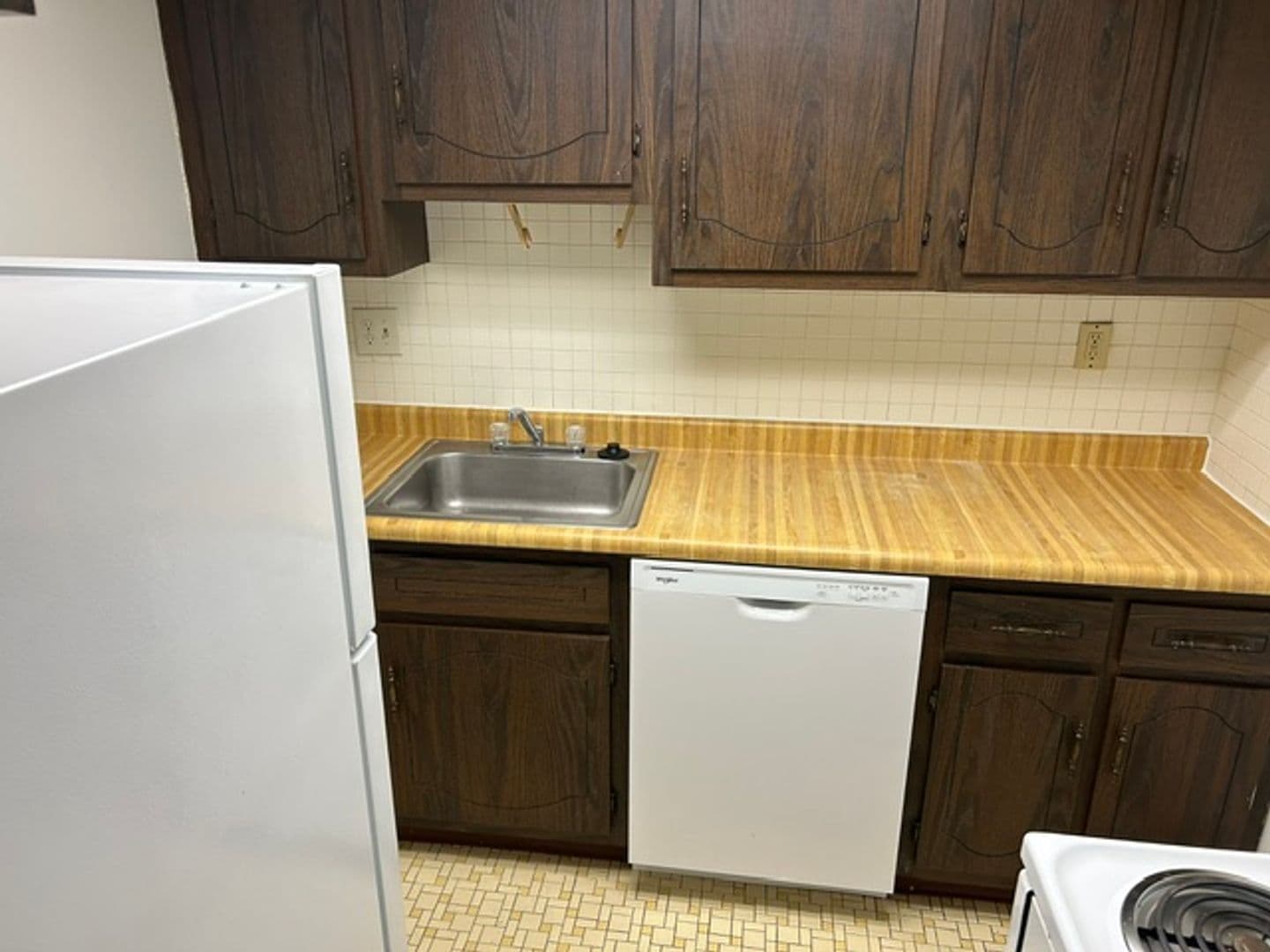 Pittsburgh Apartment: 6215 Fifth Ave.