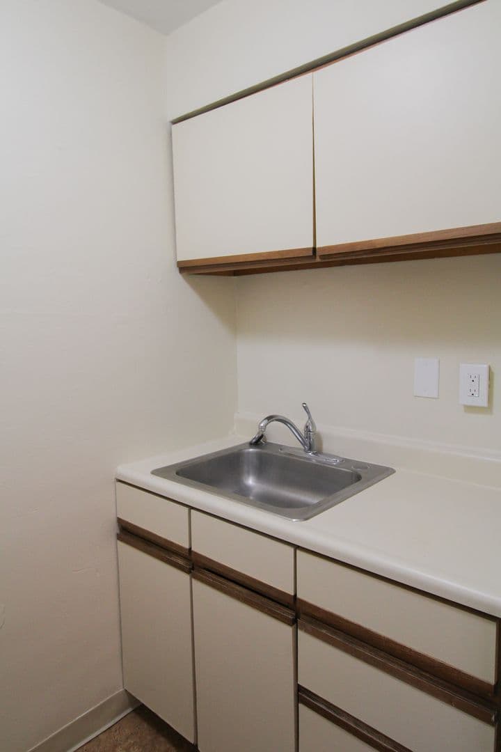 Sewickley Apartment: 320 Ohio River Boulevard