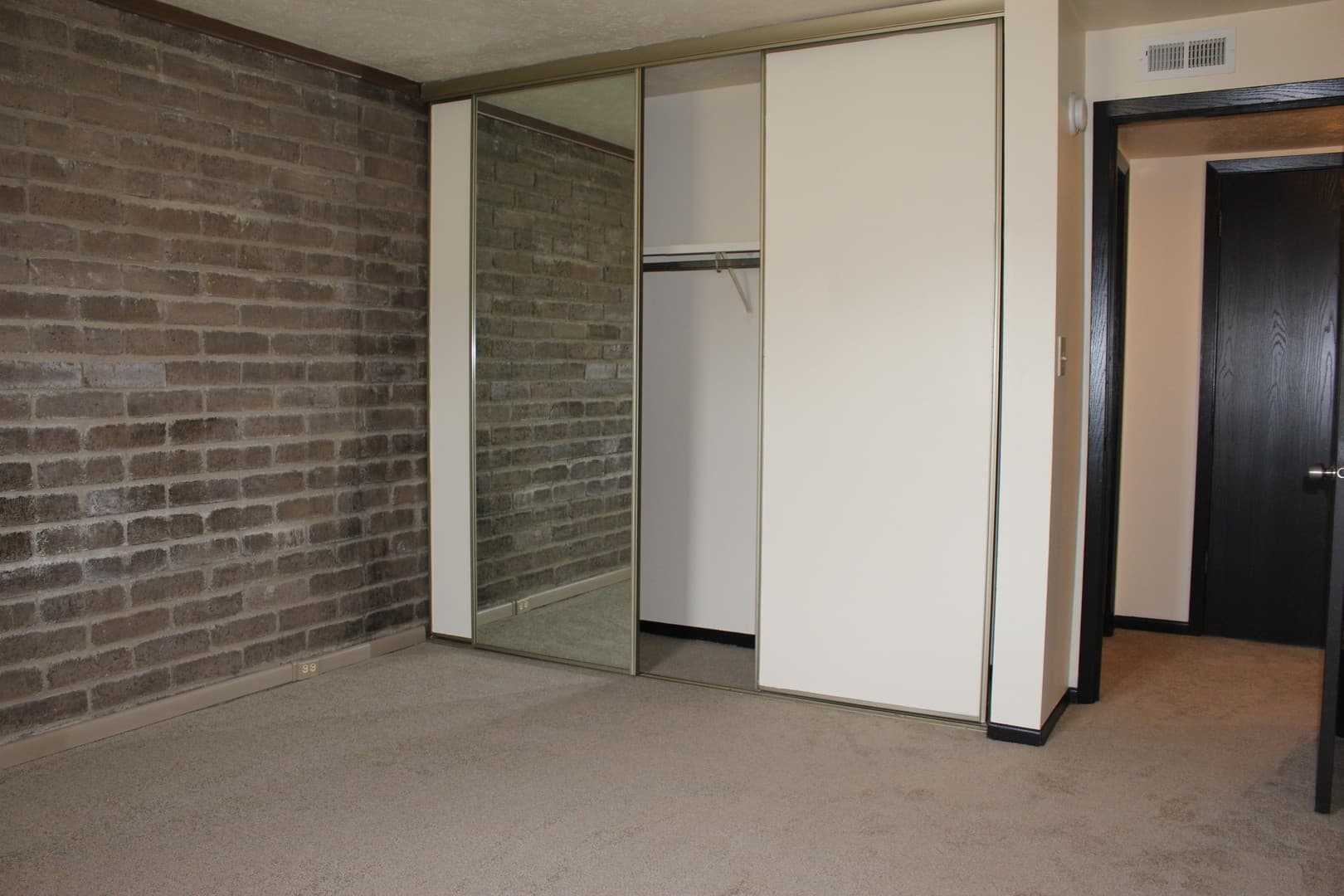 Pittsburgh Apartment: 516-520 Rebecca Ave.