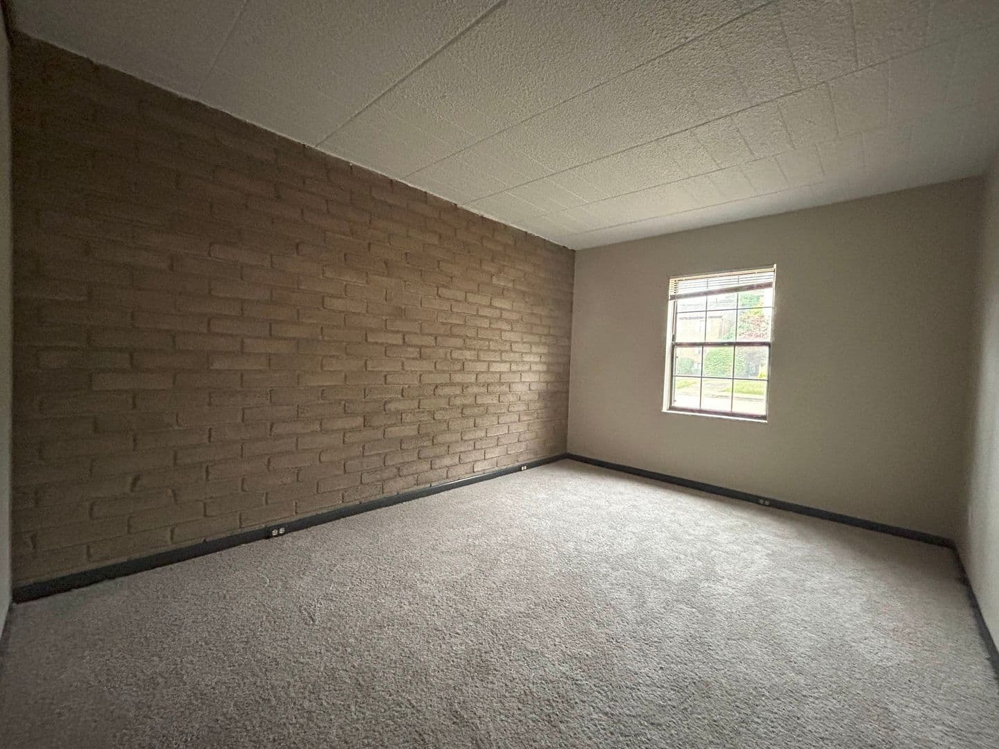 Pittsburgh Apartment: 515-519 Rebecca Ave.