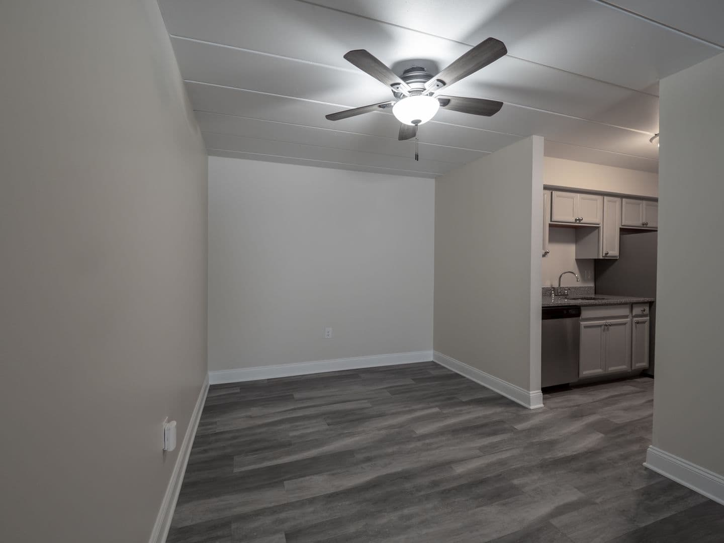 Moon Township Apartment: 700 Lee Drive