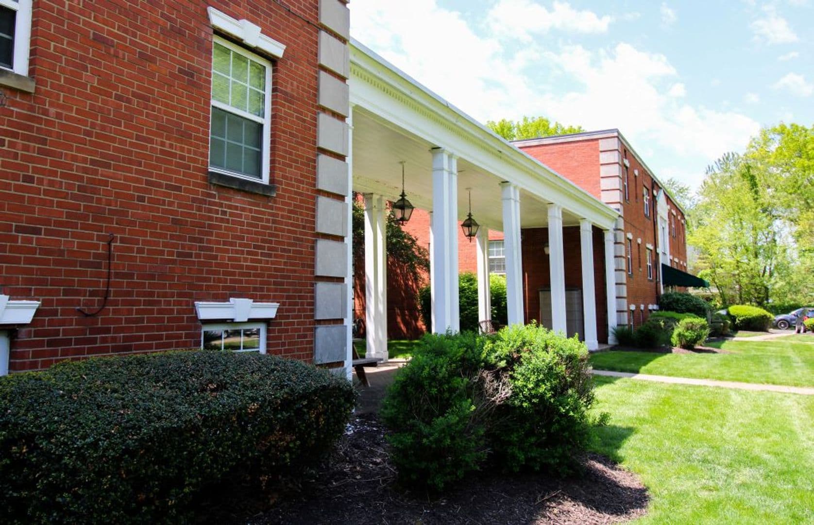 Sewickley Apartment: 320 Ohio River Boulevard