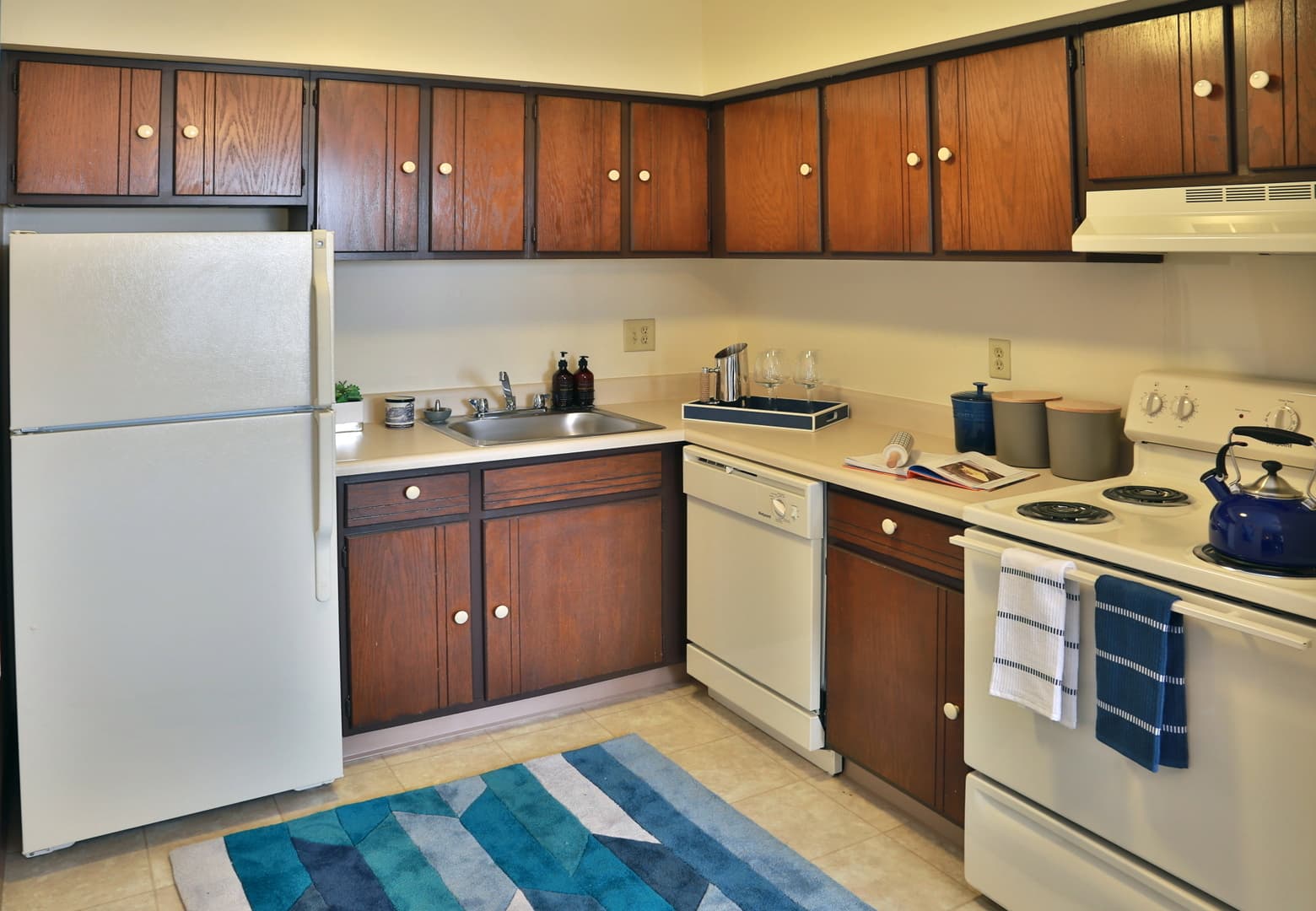 Moon Township Apartment: 700 Lee Drive