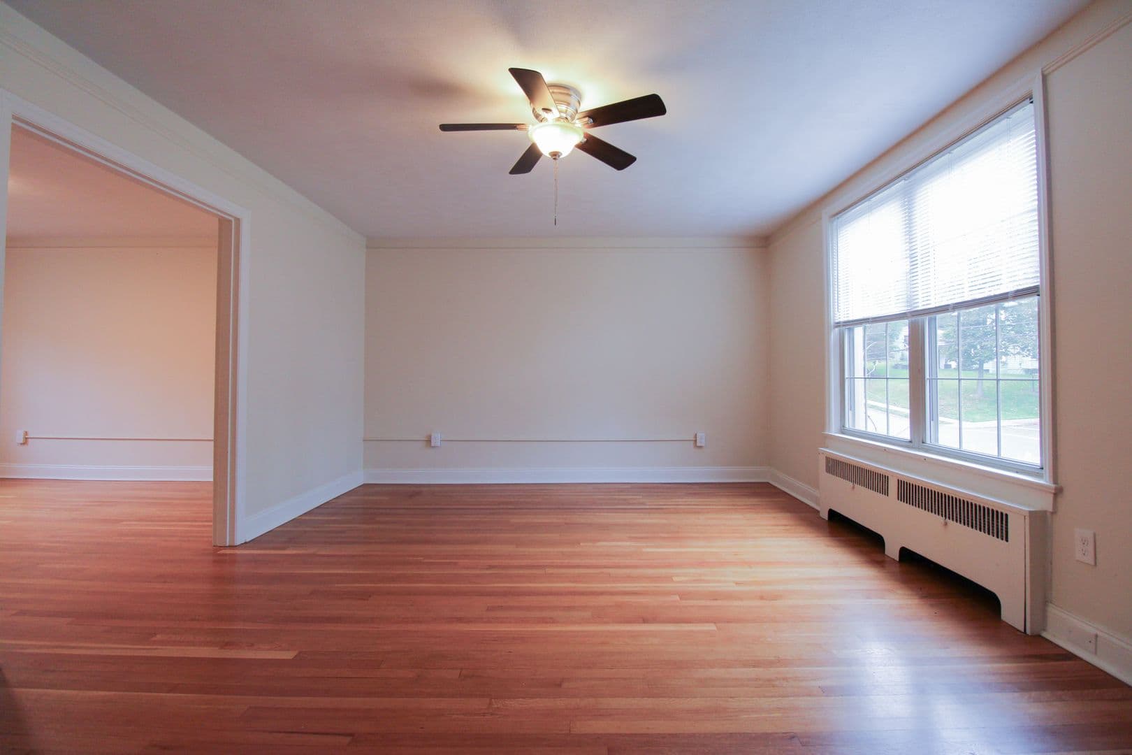 Crafton Apartment: 101 S Linwood Ave.