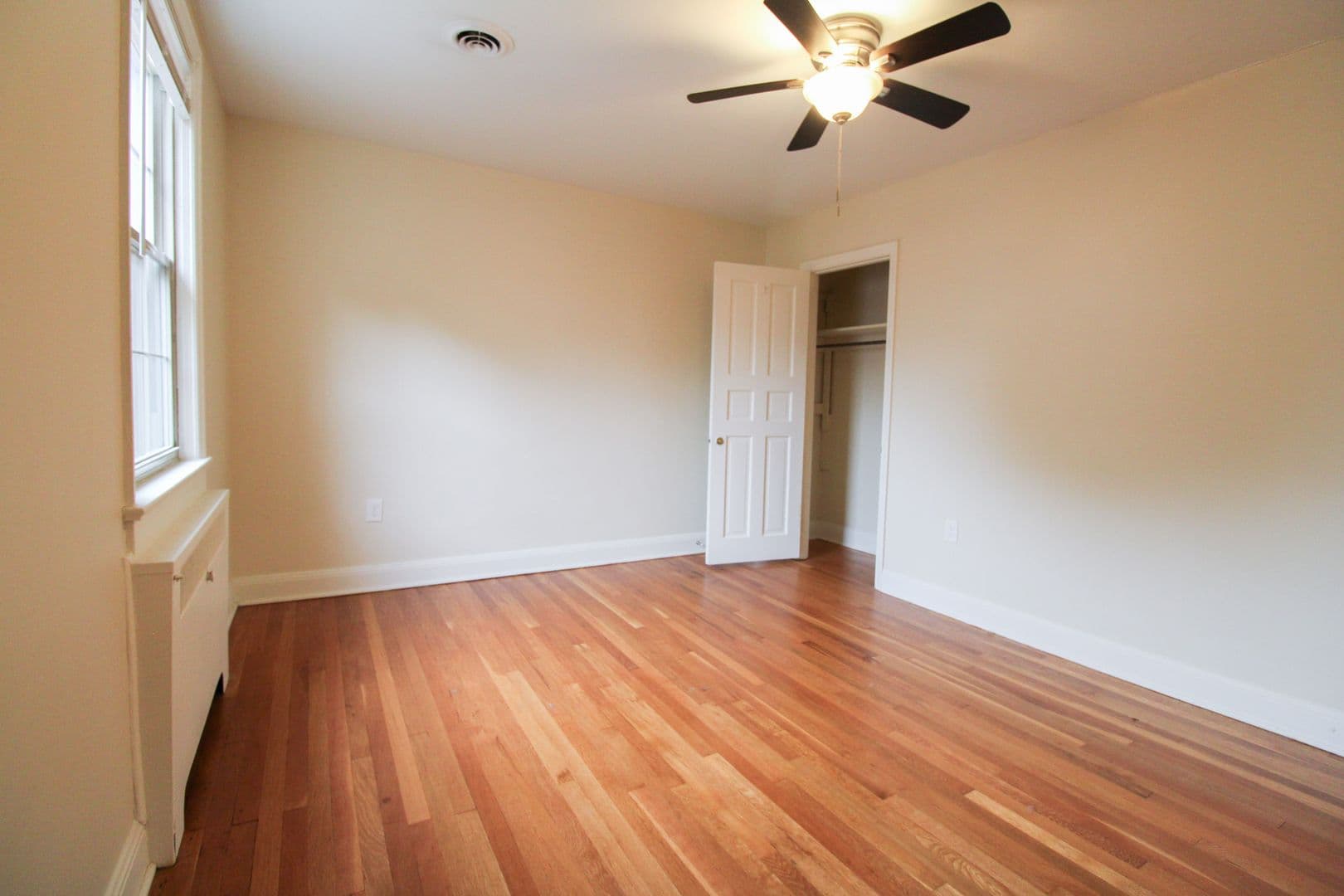 Crafton Apartment: 101 S Linwood Ave.
