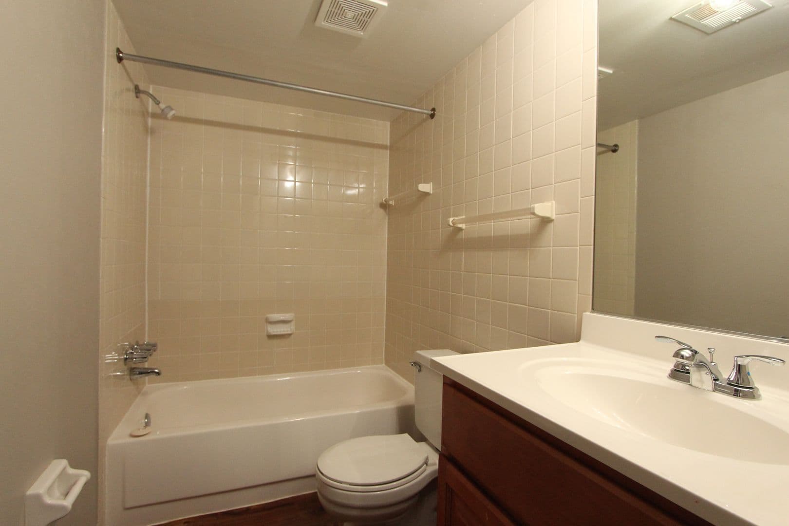 Moon Township Apartment: 1000 Kris Drive