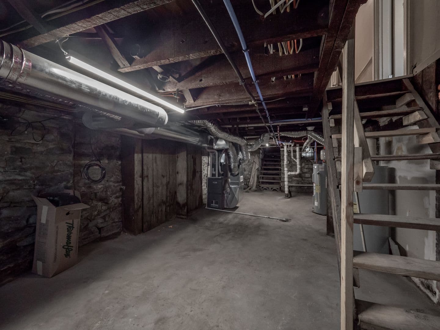 Pittsburgh Apartment: 2336-2338 E. Carson St.