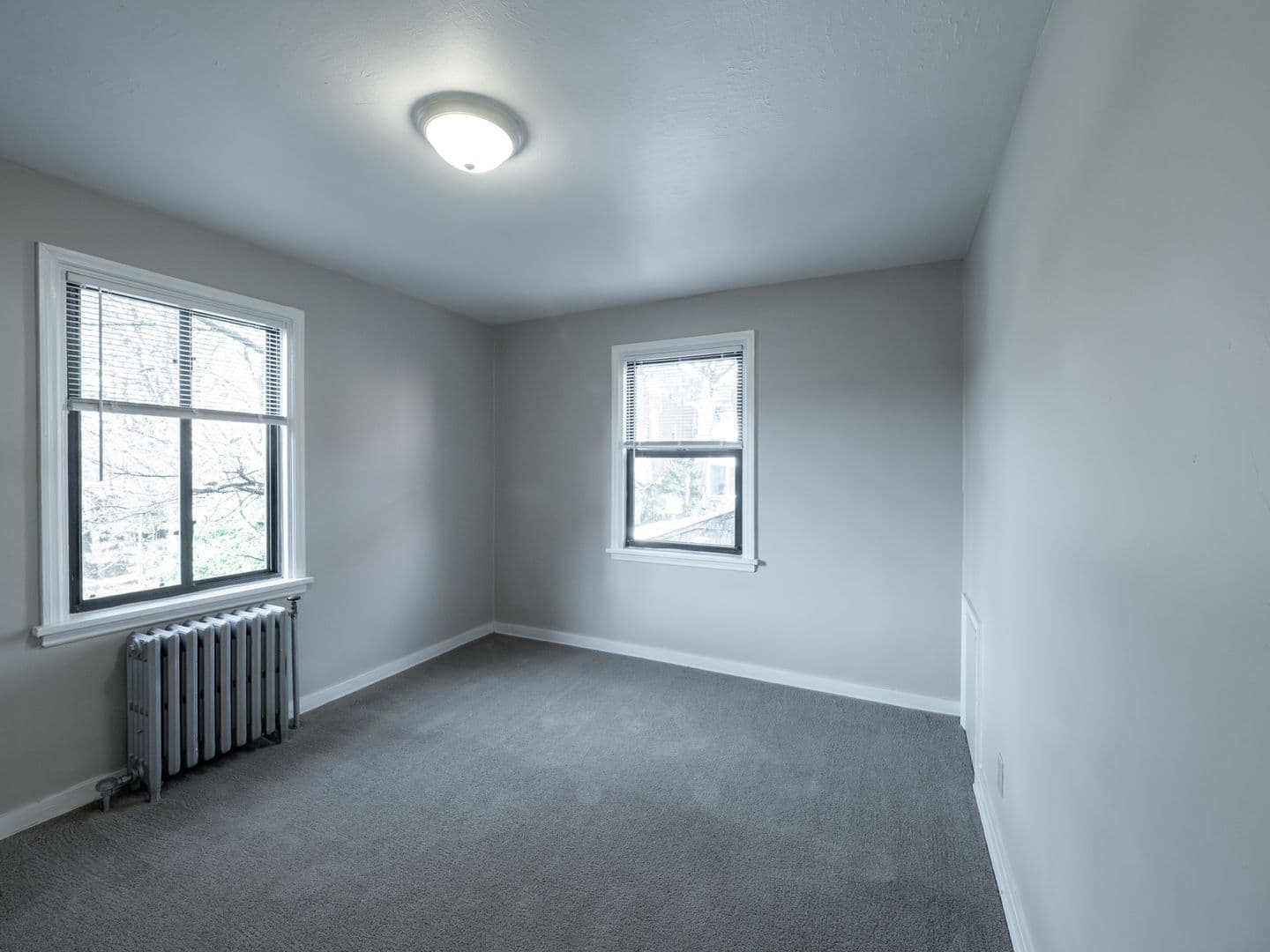 Edgewood Apartment: 131 Edgewood Avenue