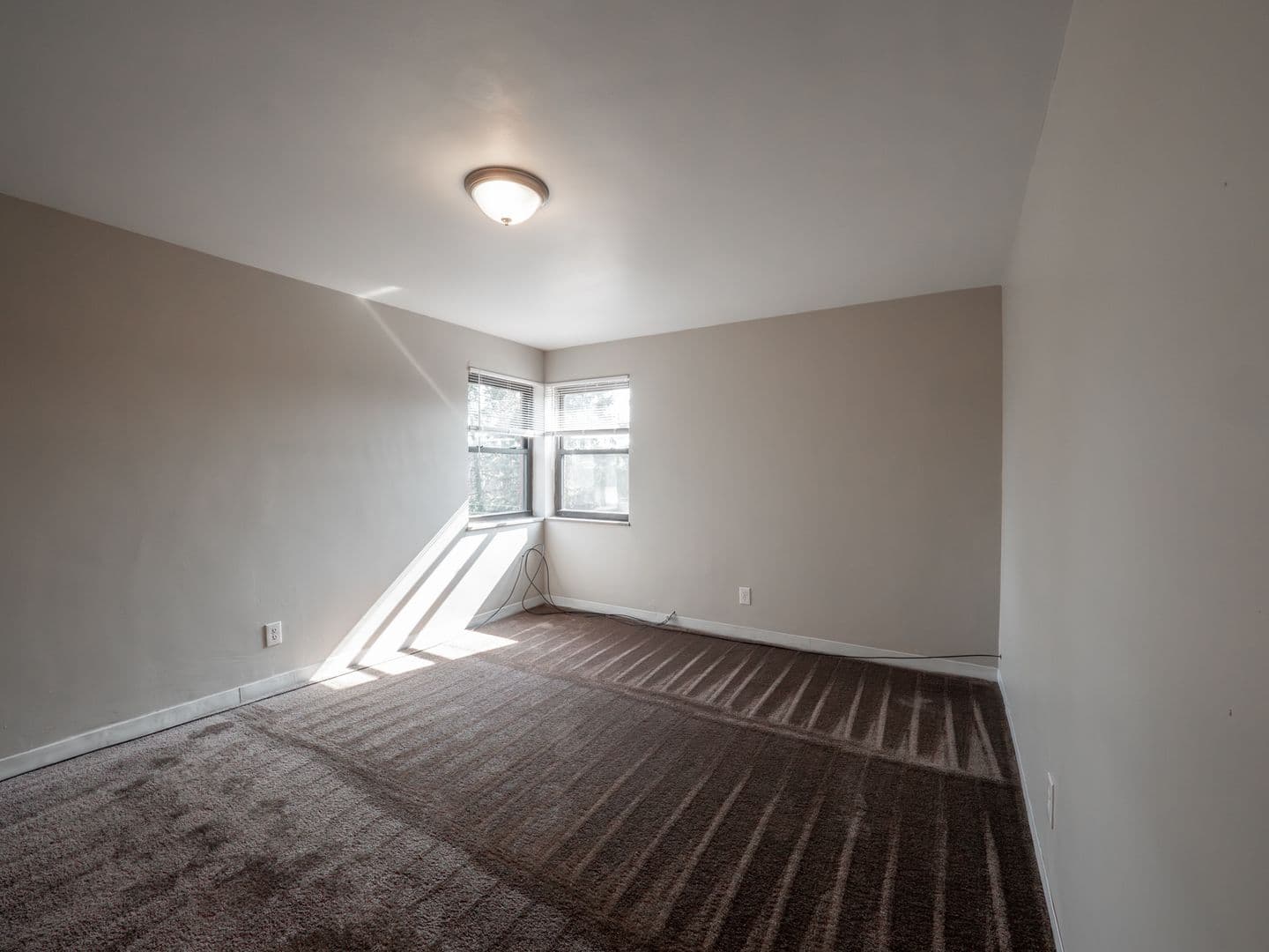 Pittsburgh Apartment: 418 Whitney Avenue