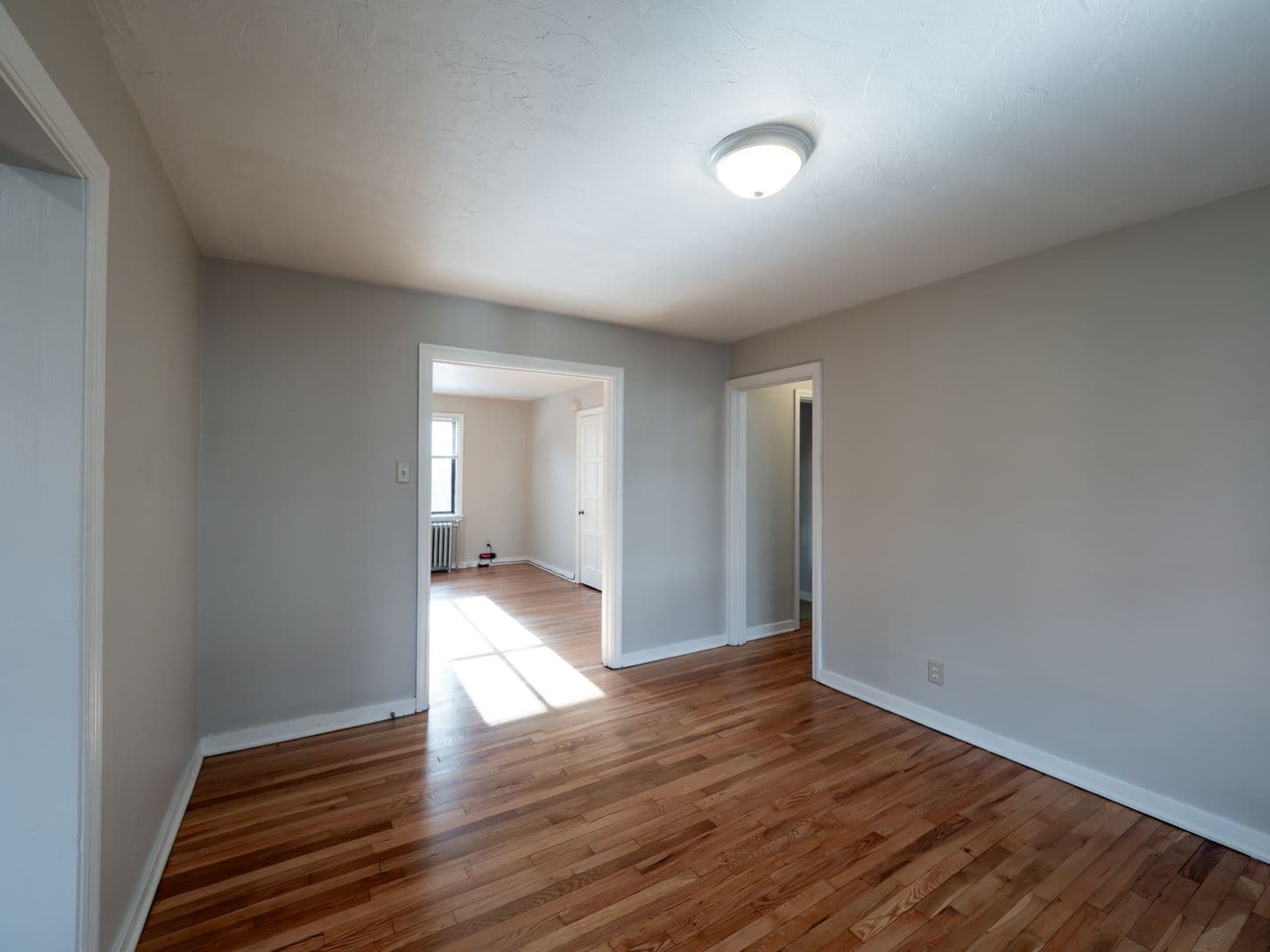 Edgewood Apartment: 131 Edgewood Avenue