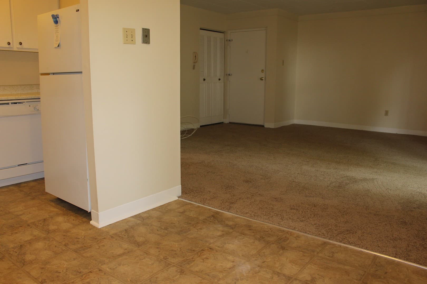 Swissvale Apartment: 2521 Milligan Way